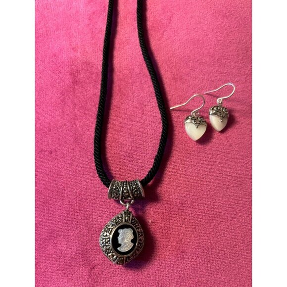 Vtg Sterling 925 Cameo Marcasite Reversible Pendant & Mother of Pearl Earrings - Picture 2 of 8